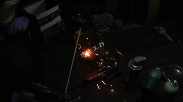 漢特威 鐵漢牌 S200 變頻式 電焊機 AC 110V220V 影片過程 Part 1。.mp4_000228561.jpg