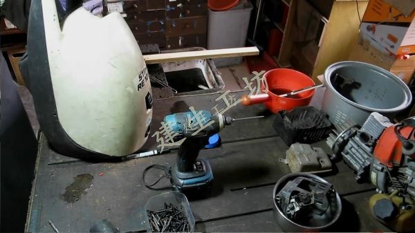 STIHL RE 105K 高壓清洗機 啟動電容更換 Part 1。[(013330)2018-01-29-21-10-06].JPG