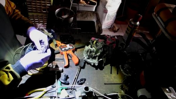 Mitsubishi 三菱 TU 33 背負式 割草機 拆解暨零件檢視篇 Part 5。重製篇 合集.mp4_000375375