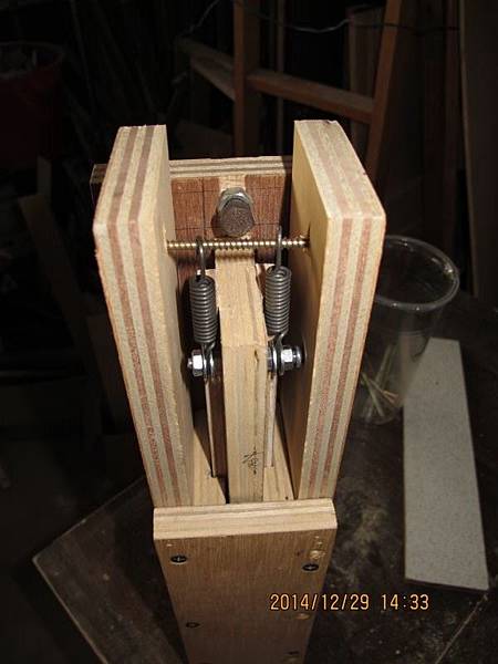 個人簡易工程-第51篇- 鑽台 台鑽 鑽床 -製作紀錄 個人簡易工程-第51篇- 鑽台 台鑽 鑽床 -製作紀錄