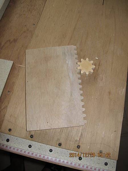 個人簡易工程-第51篇- 鑽台 台鑽 鑽床 -製作紀錄 個人簡易工程-第51篇- 鑽台 台鑽 鑽床 -製作紀錄