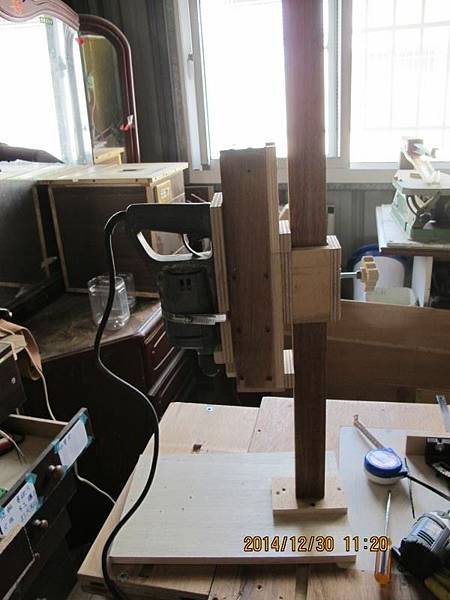 個人簡易工程-第51篇- 鑽台 台鑽 鑽床 -製作紀錄 個人簡易工程-第51篇- 鑽台 台鑽 鑽床 -製作紀錄