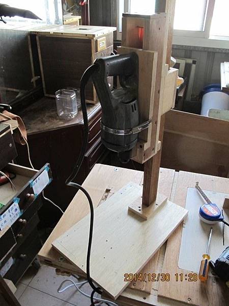 個人簡易工程-第51篇- 鑽台 台鑽 鑽床 -製作紀錄 個人簡易工程-第51篇- 鑽台 台鑽 鑽床 -製作紀錄