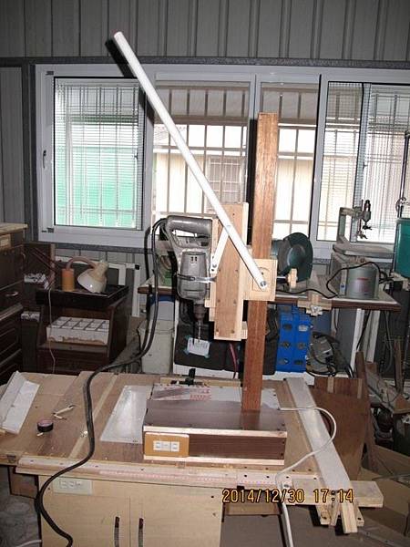 個人簡易工程-第51篇- 鑽台 台鑽 鑽床 -製作紀錄 個人簡易工程-第51篇- 鑽台 台鑽 鑽床 -製作紀錄