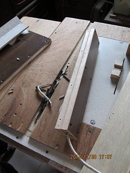 個人簡易工程-第51篇- 鑽台 台鑽 鑽床 -製作紀錄 個人簡易工程-第51篇- 鑽台 台鑽 鑽床 -製作紀錄