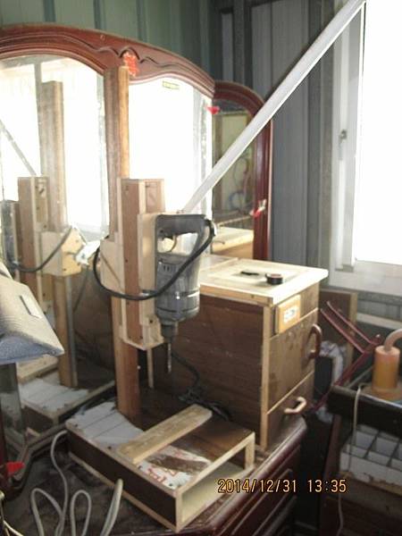個人簡易工程-第51篇- 鑽台 台鑽 鑽床 -製作紀錄 個人簡易工程-第51篇- 鑽台 台鑽 鑽床 -製作紀錄