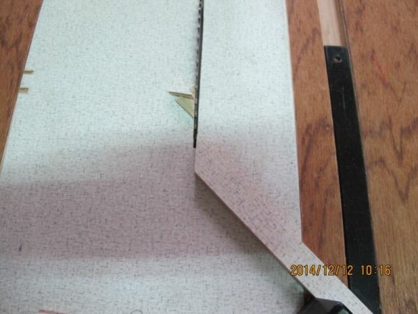 個人簡易工程-第50篇- 桌上型 輕便型 小型推鋸台 -製作