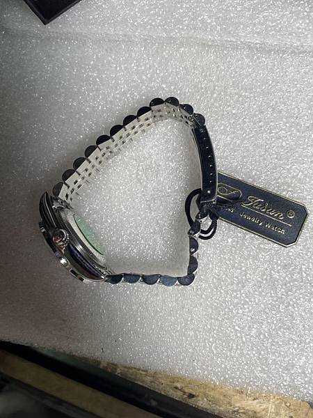 高雄 小港區 桂林 - 全新手錶 Fusun 紳富鑽錶 A款 高雄 小港區 桂林 - 全新手錶 Fusun 紳富鑽錶 A款