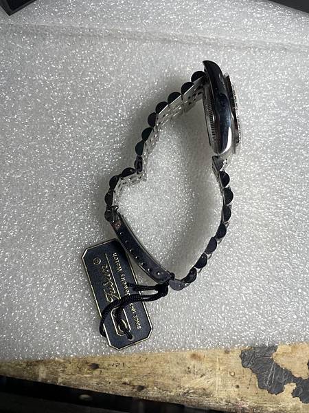 高雄 小港區 桂林 - 全新手錶 Fusun 紳富鑽錶 A款 高雄 小港區 桂林 - 全新手錶 Fusun 紳富鑽錶 A款