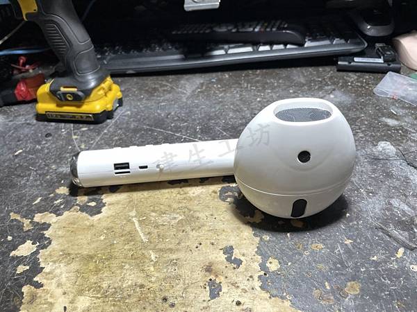 高雄 小港區 桂林 - 2手 Airpods 音響 8成新 高雄 小港區 桂林 - 2手 Airpods 音響 8成新