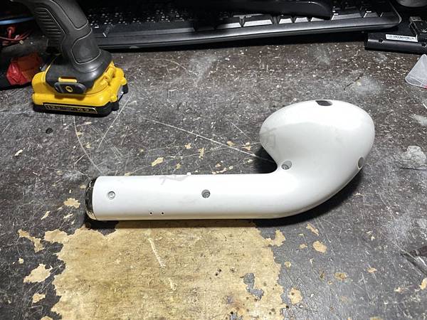 高雄 小港區 桂林 - 2手 Airpods 音響 8成新 高雄 小港區 桂林 - 2手 Airpods 音響 8成新