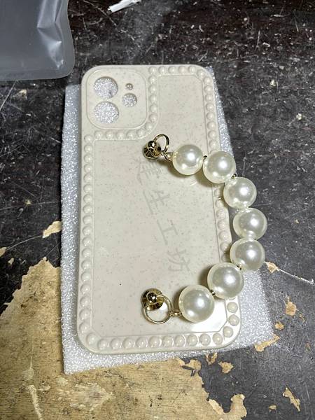 高雄 小港區 桂林 - 2手全新 iPhone12 6.1吋 高雄 小港區 桂林 - 2手全新 iPhone12 6.1吋