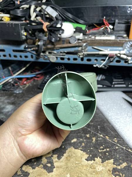 高雄 小港區 桂林 - 2手 USB 夏季 學生桌面可充電手 高雄 小港區 桂林 - 2手 USB 夏季 學生桌面可充電手