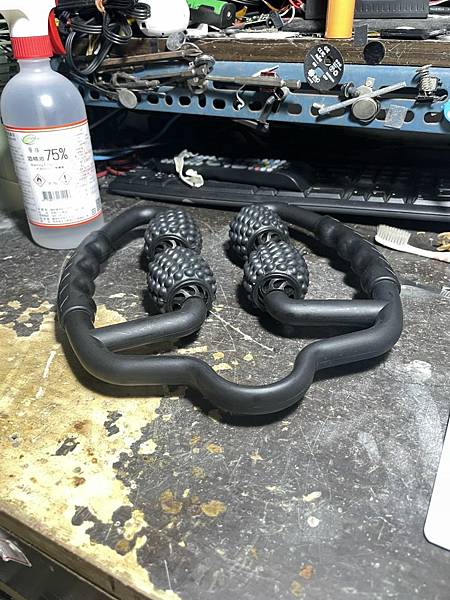 高雄 小港區 桂林 - 2手 雙按摩滾輪 8成新 出售 - 