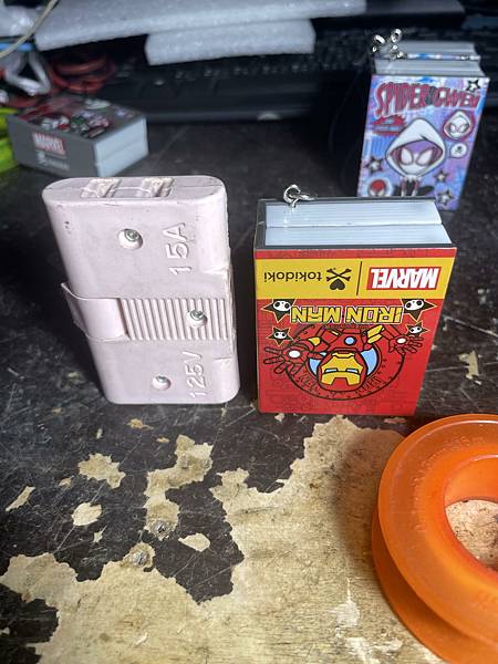 高雄 小港區 桂林 - 2手 鋼鐵人 Iron Man 迷你 高雄 小港區 桂林 - 2手 鋼鐵人 Iron Man 迷你