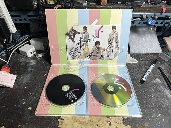 高雄 小港區 桂林 - 2手 飛輪海 越來越愛 炎亞綸+汪東 高雄 小港區 桂林 - 2手 飛輪海 越來越愛 炎亞綸+汪東