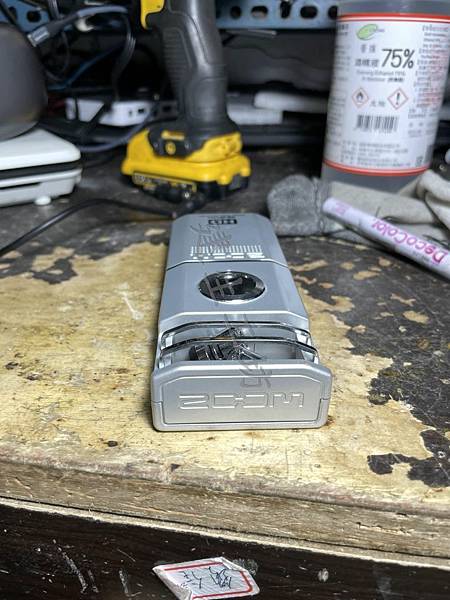 高雄 小港區 桂林 - 2手ZOOM Q3HD 2.4 吋 