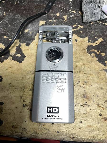 高雄 小港區 桂林 - 2手ZOOM Q3HD 2.4 吋 