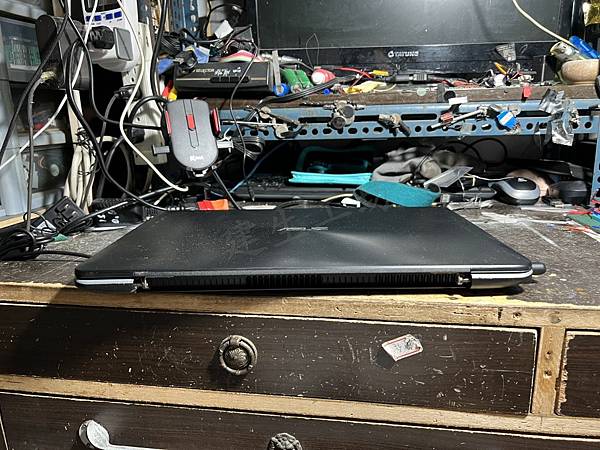 高雄 小港區 桂林 - 2手 ASUS 華碩 X555L 1 高雄 小港區 桂林 - 2手 ASUS 華碩 X555L 1