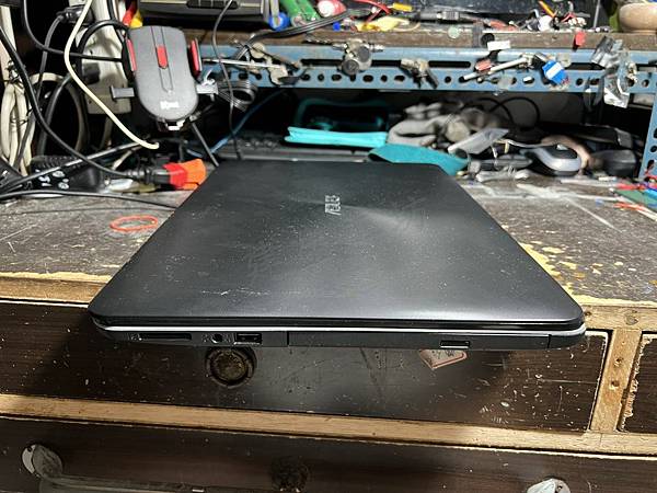 高雄 小港區 桂林 - 2手 ASUS 華碩 X555L 1 高雄 小港區 桂林 - 2手 ASUS 華碩 X555L 1