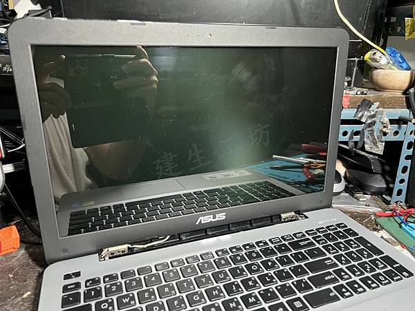 高雄 小港區 桂林 - 2手 ASUS 華碩 X555L 1 高雄 小港區 桂林 - 2手 ASUS 華碩 X555L 1