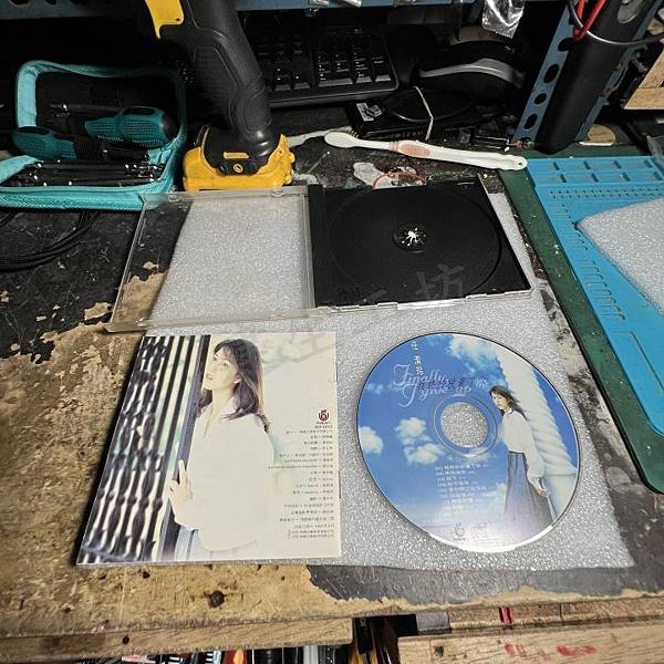 高雄 小港區 桂林 - 2手 任潔玲我終於放棄了你 原版 C 高雄 小港區 桂林 - 2手 任潔玲我終於放棄了你 原版 C