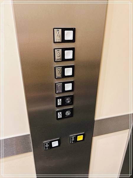 batch_2022-12-09 11.00.46 batch_2022-12-09 11.00.46