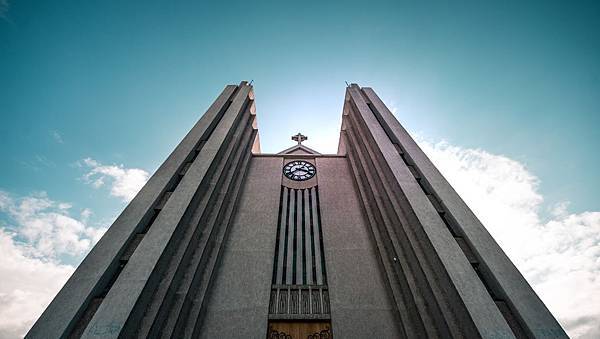 冰島北部阿克雷里大教堂