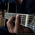 1301294725_181776345_2-Learn-Guitar-Play-Guitar-Karachi