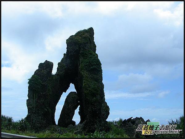 蘭嶼行460-玉女岩，又叫陰陽岩.jpg