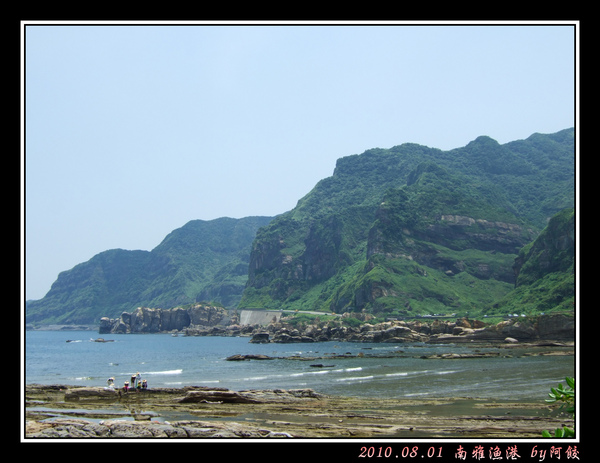 14從另一側看山壁起伏.jpg