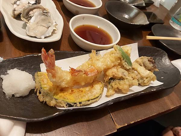 東京　魚旬本店　美味「痛風鍋」　滿滿鮟鱇魚肝鱈魚白子生蠔　近