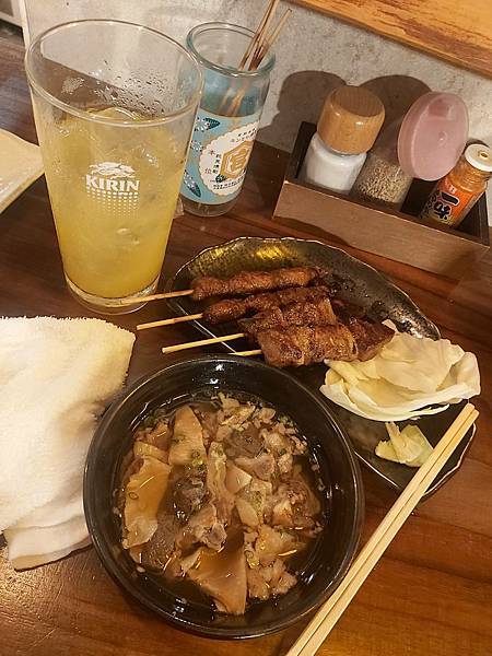 福岡　博多かわ屋祇園店　品嚐在地美食醬烤雞皮串
