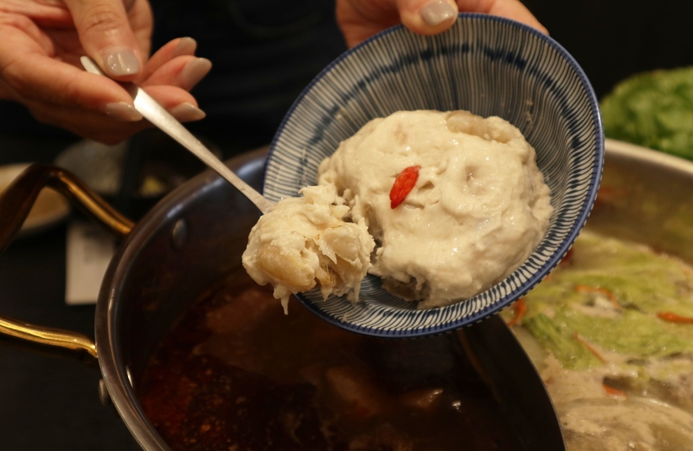 【洞豆腐 酸白菜麻辣鍋｜台中 北屯區】台中知名麻辣火鍋老豆府