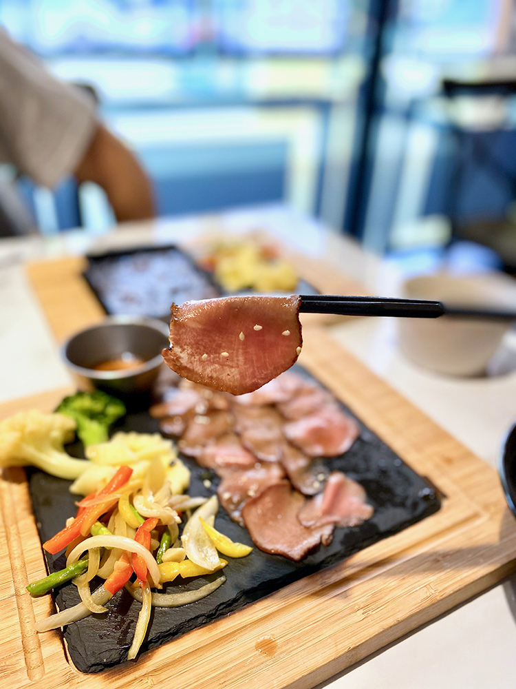 Fw: [食記] 新竹竹北 小打里炭燒食堂 媲美燒肉店等級