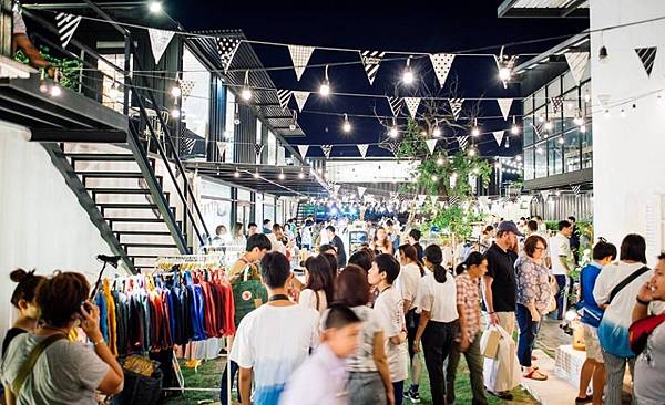 cover_24.jpg cover_24.jpg