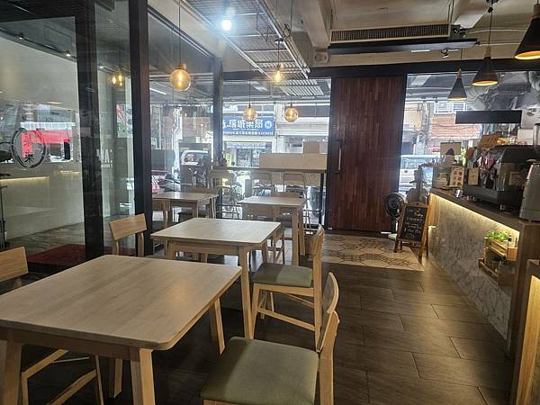 114/11/25~台南中西區澳洲小時光早午餐