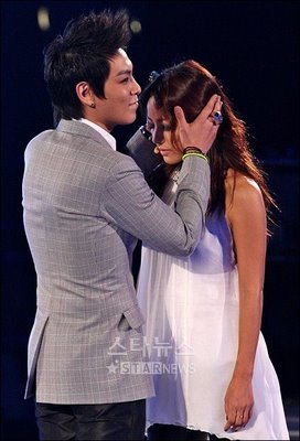TOP & LeeHyoLee.jpg