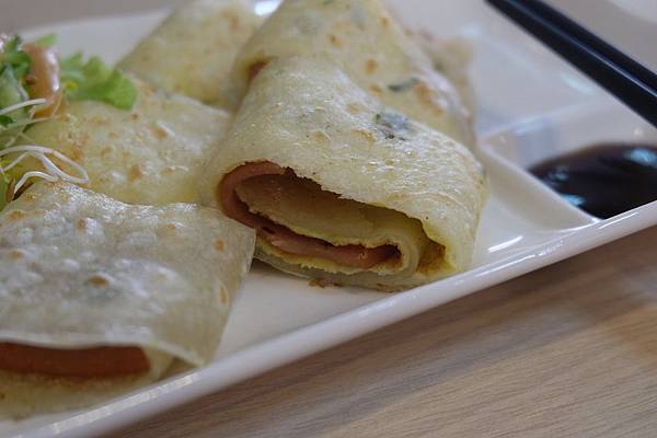 火腿蛋餅 (1).JPG