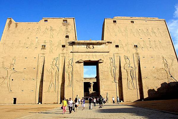 埃及-艾得夫神殿.jpg