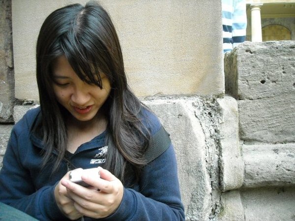 這張看起來好老...