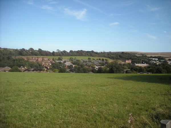 也是一個週末下午