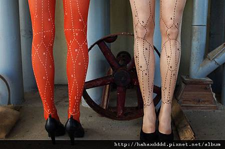 17-silk-stockings_560x370.jpg