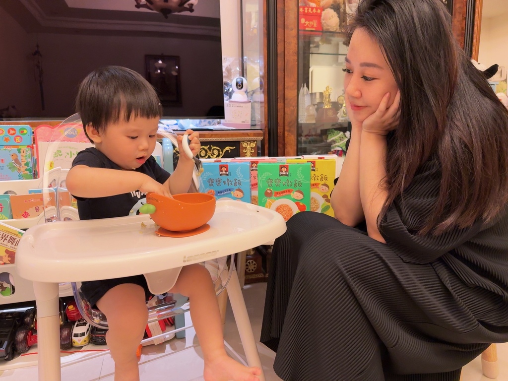 [育兒] 桂格寶寶燉飯開箱試吃，嬰幼兒副食品推薦，媽媽神隊友