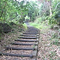 碧雲寺登山步道..