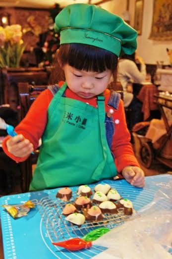 1f51403d-5f6e-4b07-b802-ccc78e29d4e4 1f51403d-5f6e-4b07-b802-ccc78e29d4e4