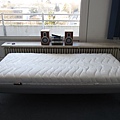 Matratze Bett 200 Euro.jpg