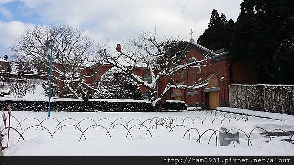 女子修道院雪景