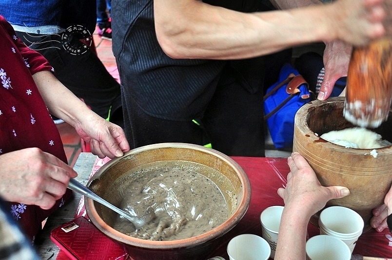 苗栗香格里拉樂園客家莊擂茶