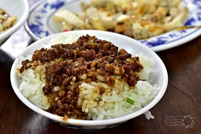 頭城綵宸小吃:滷肉飯